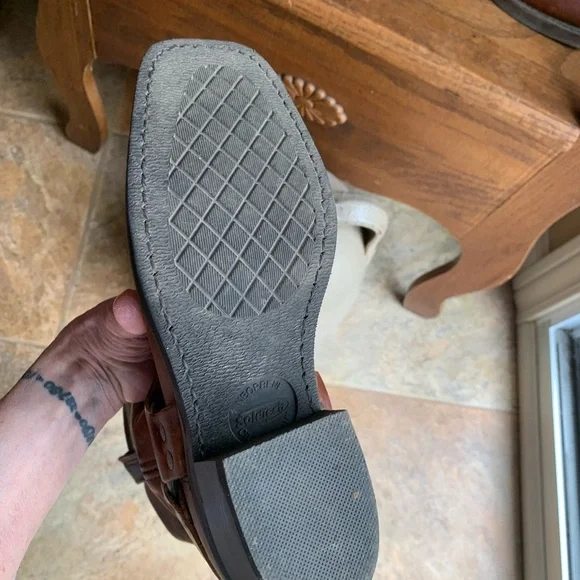 Frye Harness 12R Tan Leather Boots - Picture 2 of 7